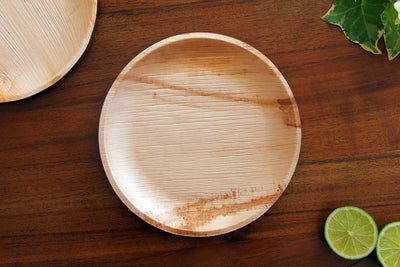 FOOGO Green 25 Disposable Palm Leaf Plates, 10"(25cm) Large Round, Eco Friendly Biodegradable Compostable Plates, Like Wooden Plates, Bamboo Plates, Paper Plates for Hot Food, Wedding Picnic Plates